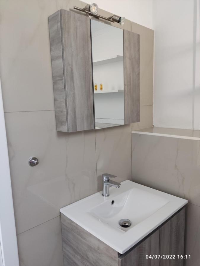 ארמופוליס Smyrnis Apartments מראה חיצוני תמונה
